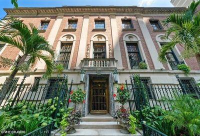 1355 N Astor Street Chicago IL 60610