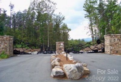 1552 Bear Cliff Drive Nebo NC 28761
