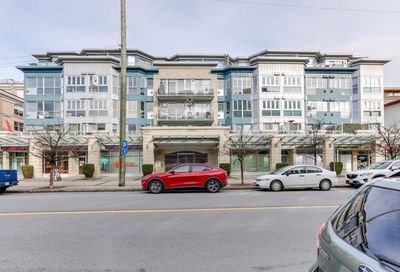 407 122 E 3RD STREET North Vancouver BC V7L1E6