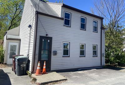 28 Hazelnut Pl Dedham MA 02026