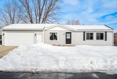 112509 E Scott Lane Chaska MN 55318