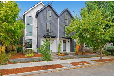 4051 N Commercial Ave Portland OR 97227