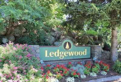 12 Ledgewood Way Peabody MA 01960