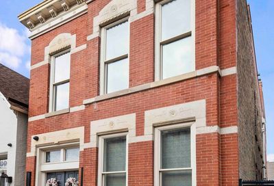 1352 W Webster Avenue Chicago IL 60614
