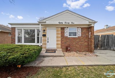 8024 S Kilpatrick Avenue Chicago IL 60652