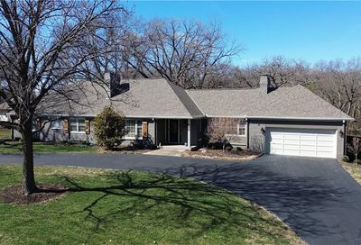 5830 Foster Street Overland Park KS 66202