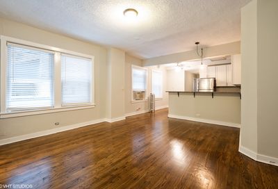 647 W Sheridan Road Chicago IL 60613