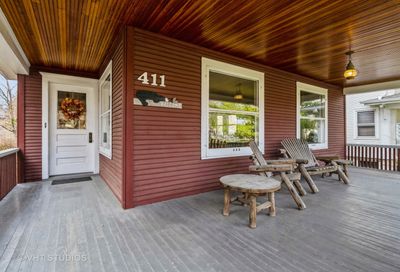 411 N Elmwood Avenue Oak Park IL 60302