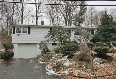 24 Tory Fort Lane Worcester MA 01602