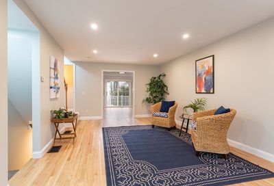 44 Washington St Natick MA 01760