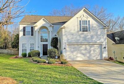 835 Clearbrook Road Matthews NC 28105
