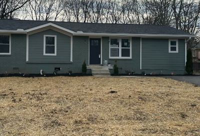 118 Brookside Dr Hendersonville TN 37075