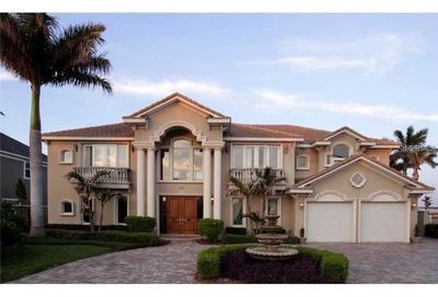 125 14th Street Belleair Beach FL 33786