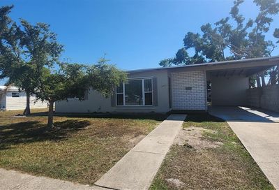 21883 Haines Avenue Port Charlotte FL 33952