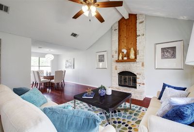 9006 Frostwood Trail Austin TX 78729
