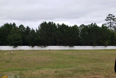 546 Lakeside Circle Baxley GA 31513