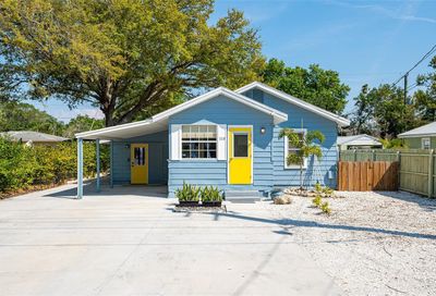 719 35th St W Bradenton FL 34205