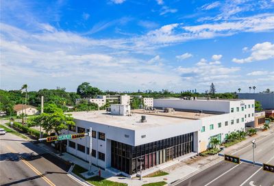 1001 NE 125th Street North Miami FL 33161