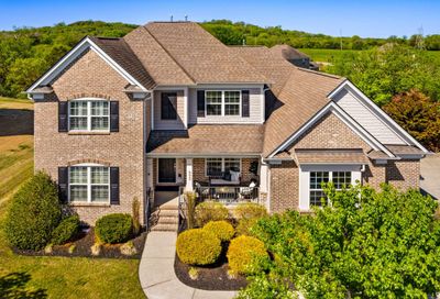695 Thurrock Cir Brentwood TN 37027