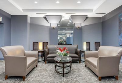 6157 N Sheridan Road Chicago IL 60660