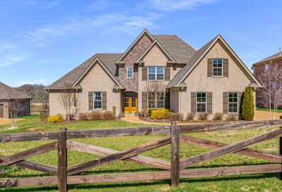 713 Shute Ln Hendersonville TN 37075