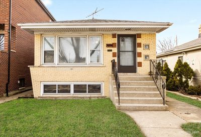 5108 S Massasoit Avenue Chicago IL 60638