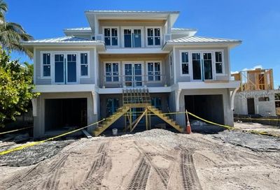 102 75th Street Holmes Beach FL 34217
