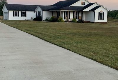 14 Aldridge Rd Leoma TN 38468