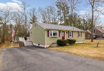 136 Vista Ln Southbridge MA 01550