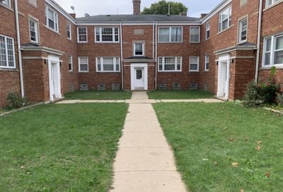 2135 W Highland Avenue Chicago IL 60659