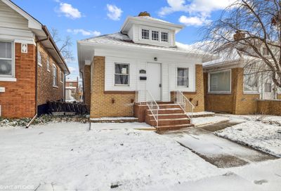 3243 Maple Avenue Brookfield IL 60513