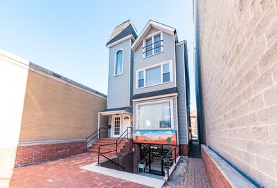 2631 N Halsted Street Chicago IL 60614