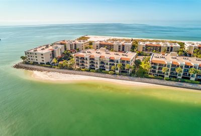 7435 Bayshore Drive Treasure Island FL 33706