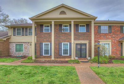 8207 Sawyer Brown Rd Nashville TN 37221