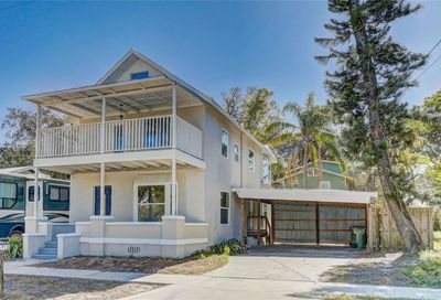 1713 10th Avenue W Bradenton FL 34205