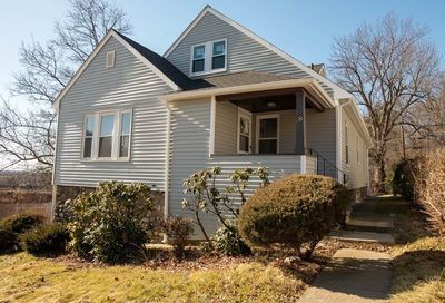 8 Merton Rd Worcester MA 01605