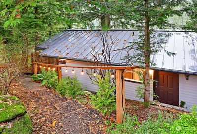 37616 W Lake Walker Drive SE Enumclaw WA 98022