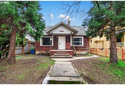 5924 NE Garfield Ave Portland OR 97211