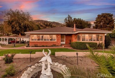 1113 W Sierra Madre Avenue Glendora CA 91741
