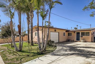 6272  Amber Lake Avenue San Diego CA 92119