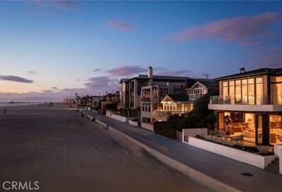 2826  The Strand Hermosa Beach CA 90254