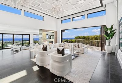 4700  Surrey Corona Del Mar CA 92625