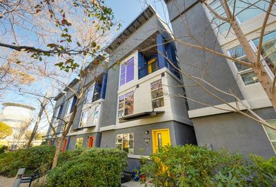 1723 E Socap Walk Sacramento CA 95811