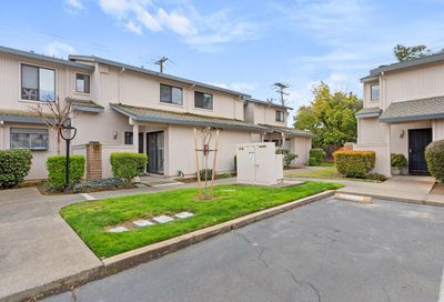 1113 Bell Street Sacramento CA 95825