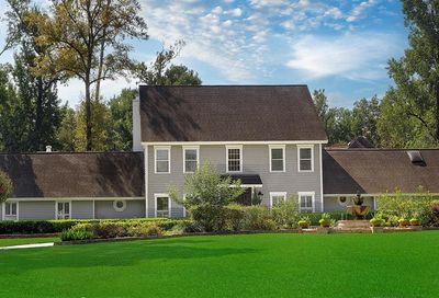 1 Southgate Drive The Woodlands TX 77380