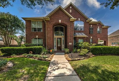 1910 Meirwoods Drive Spring TX 77379