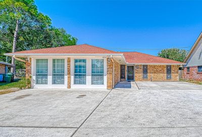 10707 Hinds Street Houston TX 77034