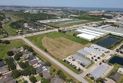 531 Columbia Memorial Parkway Kemah TX 77565