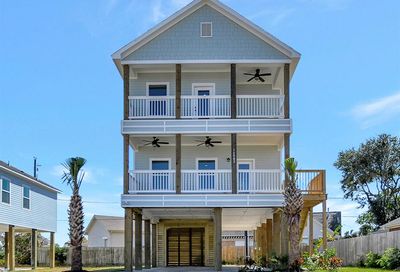 12903 E Conquistador Galveston TX 77554
