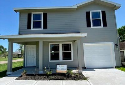 2901 Letulle Avenue Bay City TX 77414
